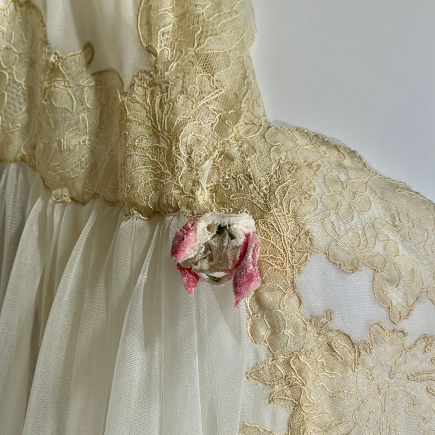 YOLANDE vintage 1940s Peignoir set, White bridal nightgown slip dress and robe