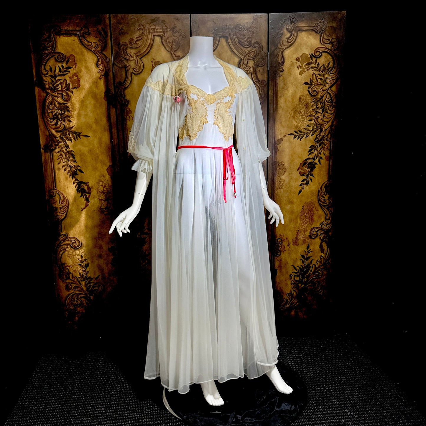 YOLANDE vintage 1940s Peignoir set, White bridal nightgown slip dress and robe