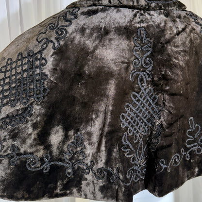1800s Antique Victorian Short Capelet, Velvet beaded Mantelet cape, shawl, wrap