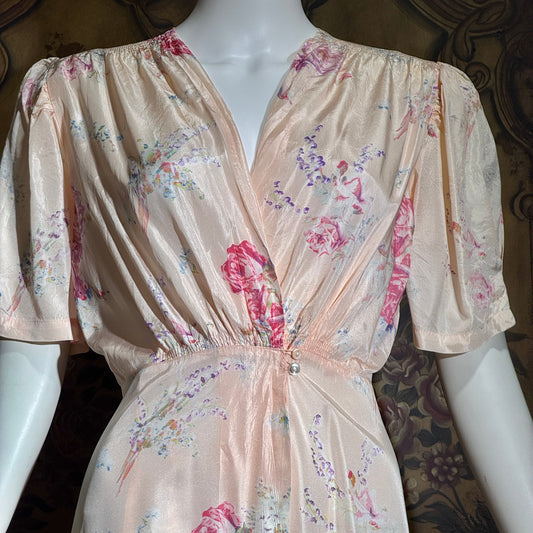 1930s vintage dressing gown robe, Peachy Pink Satin Rose print floral wrap hostess gown