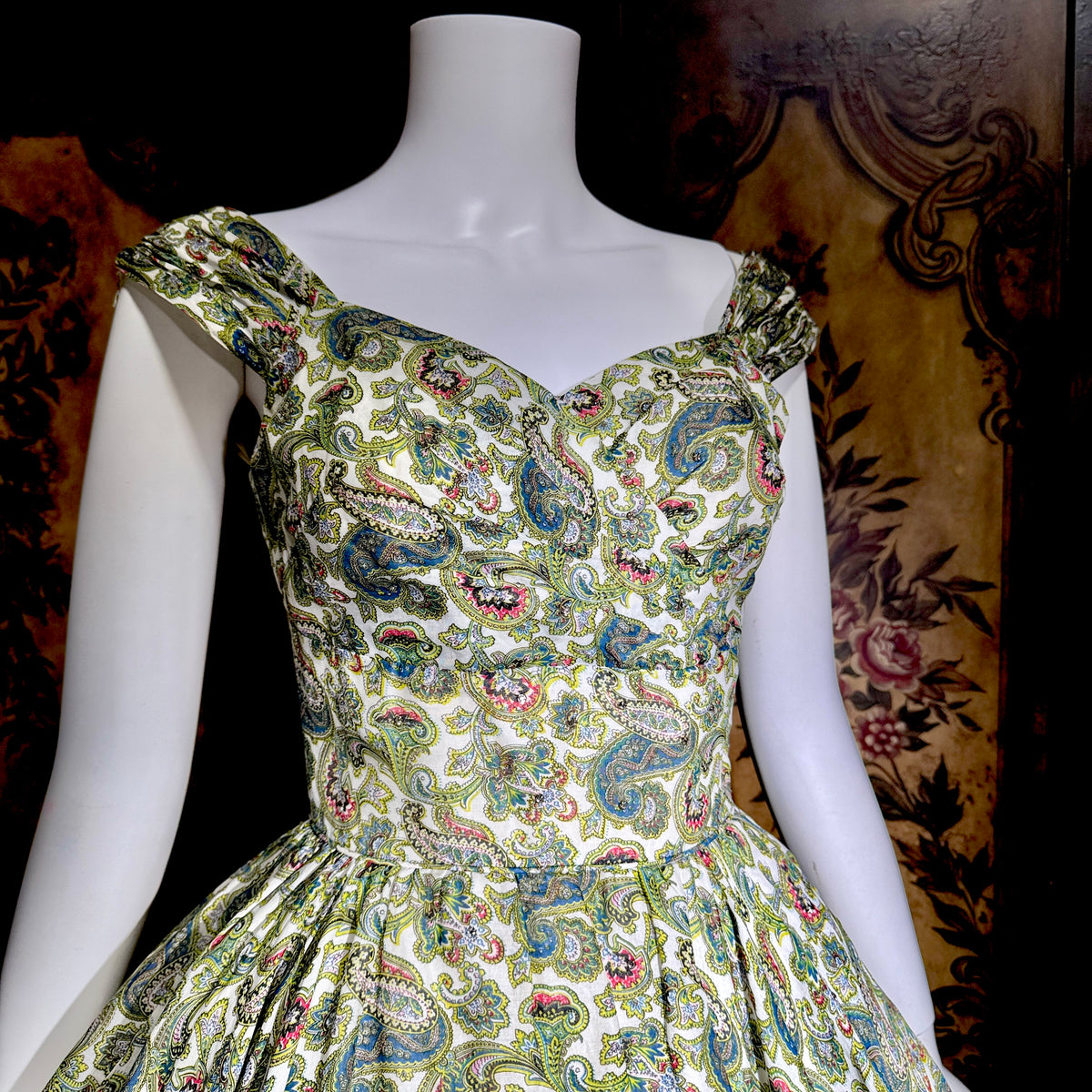 1950s party dress, JUNIOR ACCENT, Bombshell Cocktail party sundress