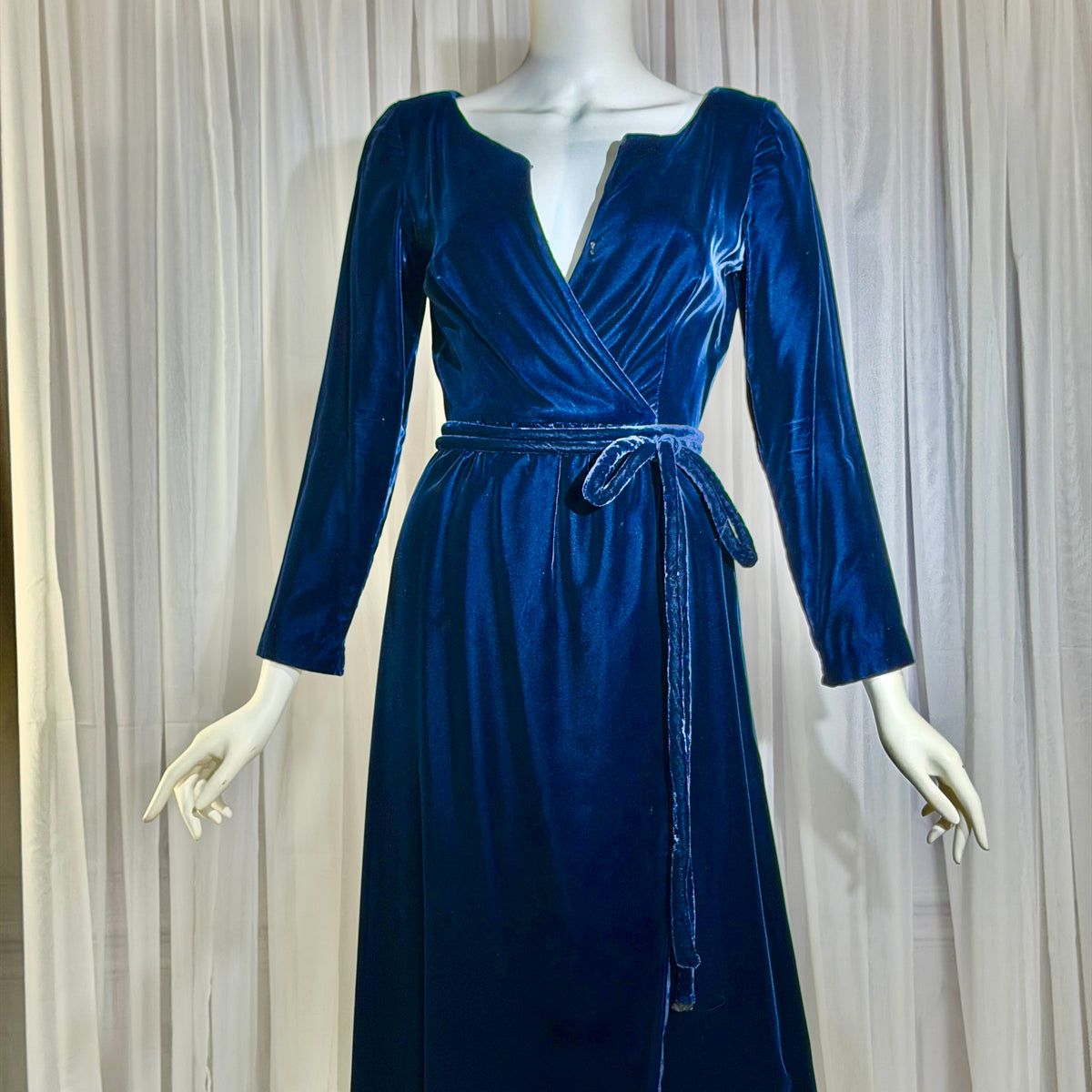 MOLLIE PARNIS vintage 1960s blue velvet wrap evening dress, Morty Sussman