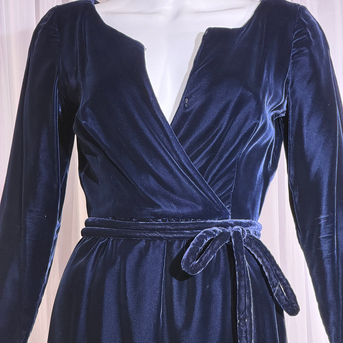 MOLLIE PARNIS vintage 1960s blue velvet wrap evening dress, Morty Sussman