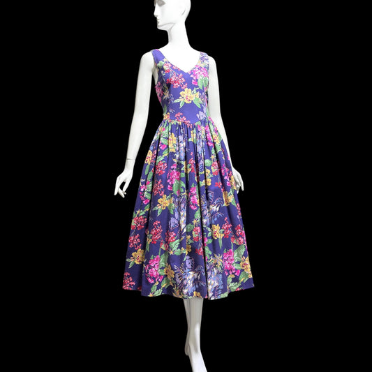 LAURA ASHLEY vintage 1980s day dress, floral cotton basque waist midi full skirt dress