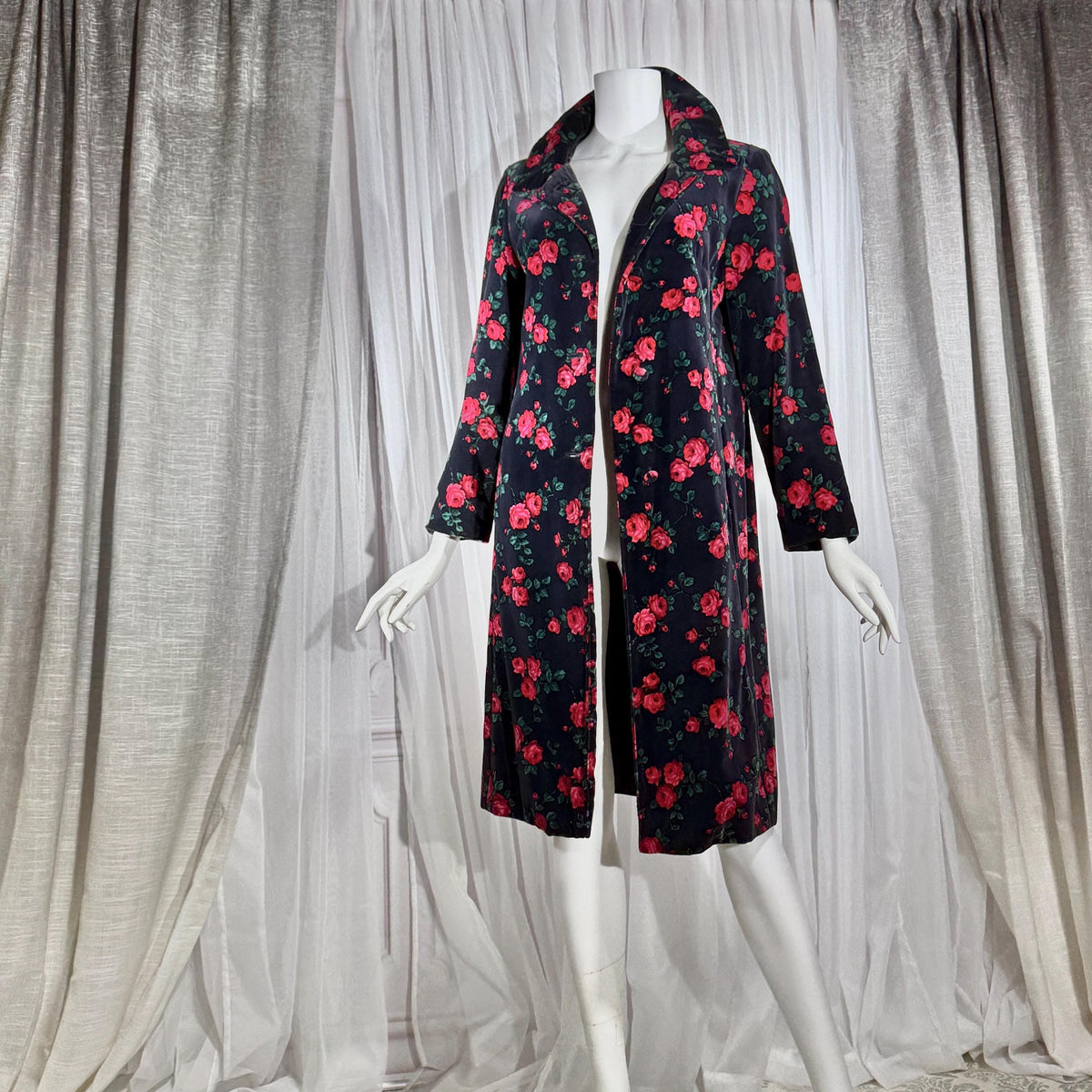 LAWRENCE OF LONDON Velvet Coat, vintage 1960s Black Pink Cotton velvet rose floral midi coat