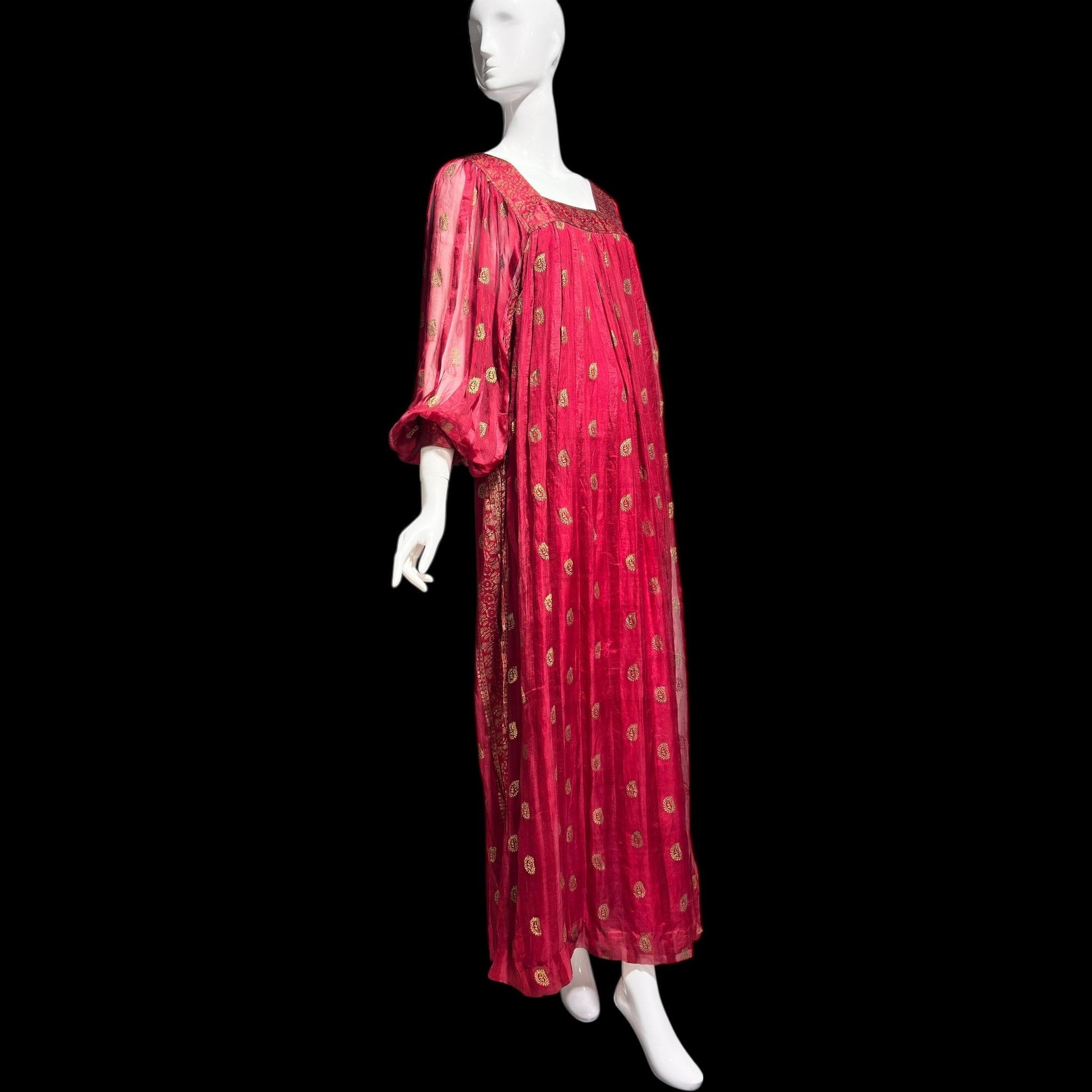 NEIMAN MARCUS Vintage 1970s evening dress, 100% Indian Silk Caftan Dress: Hippie Boho Maxi