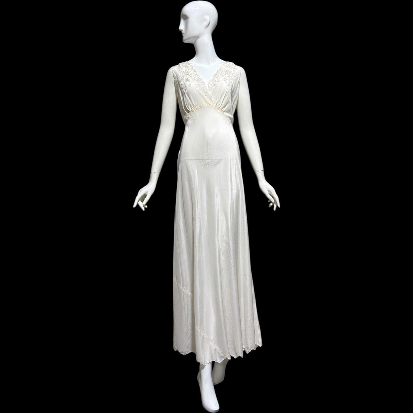 PEONY vintage 1950s Silk Nightgown Slip Dress, SHANGHAI Embroidered Off White Bridal Lingerie dress