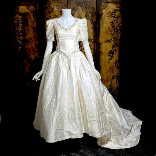 PRONOVIAS vintage wedding dress gown, 1980s All Silk Princess White Ball Gown