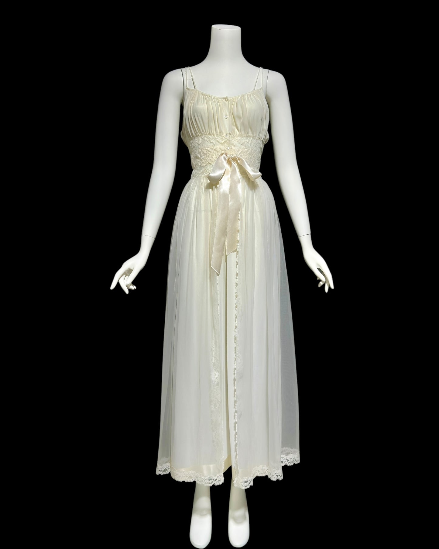 EYEFUL by RUTH FLAUM, 1950s vintage nightgown, creamy white Grecian Goddess full length slip dress