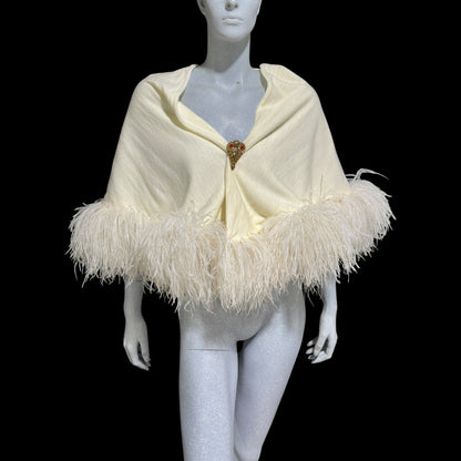 ECHO ORIGINATIONS, Vintage 1930s Ostrich Feather Cape Shawl, Creamy White warm knit evening bridal wedding wrap