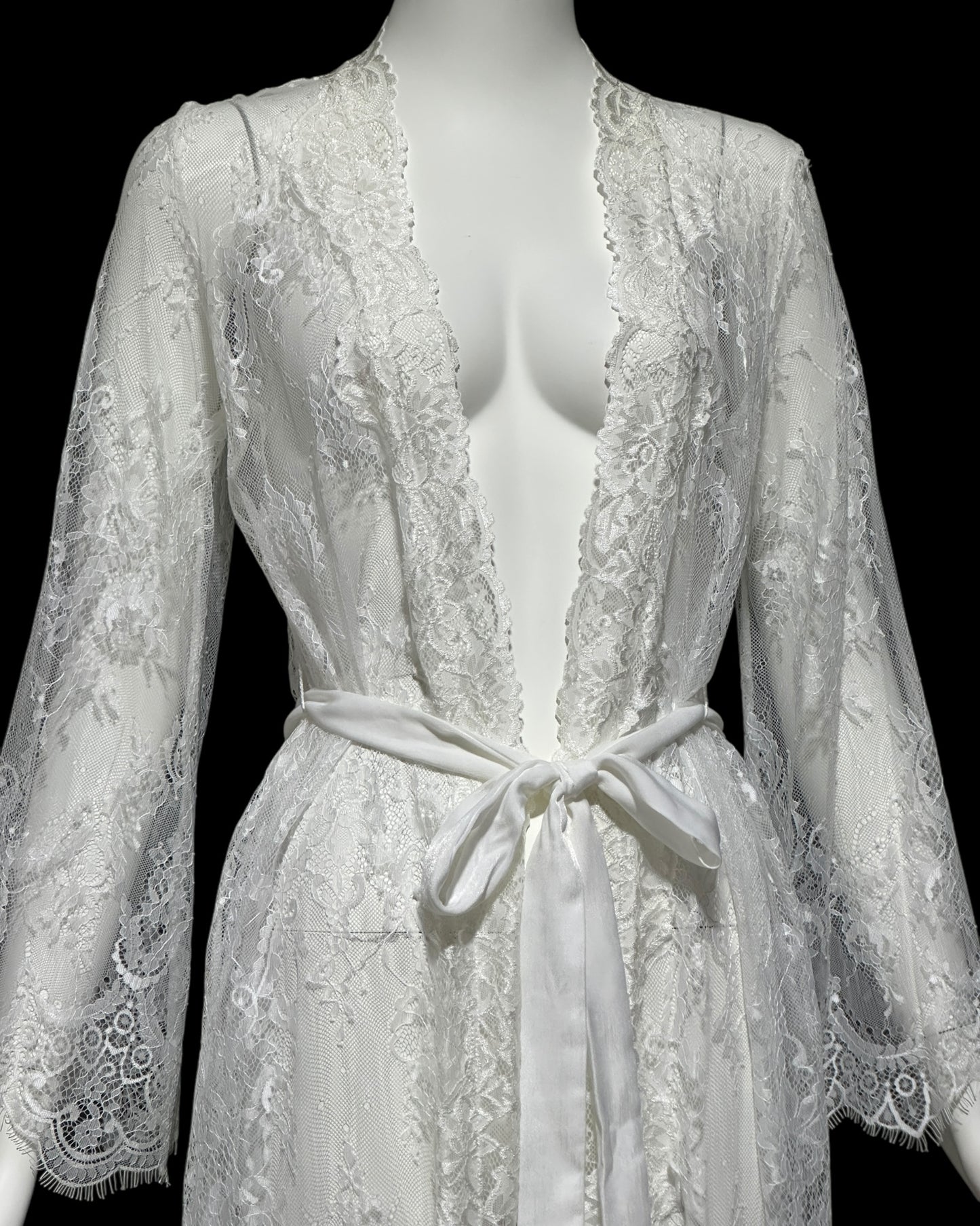 JONQUIL Diane Samandi, 1990s sheer white lace robe, see through feather weight white wrap dressing gown