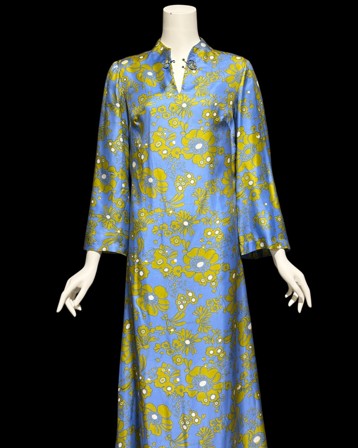 MARSHALL FIELD'S & COMPANY 1960s All Silk vintage Caftan, floral evening hostess dress