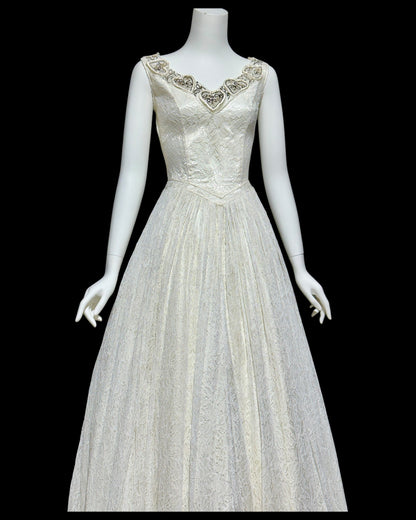 1940s vintage white lace wedding bridal dress, beaded full length bridal ball gown