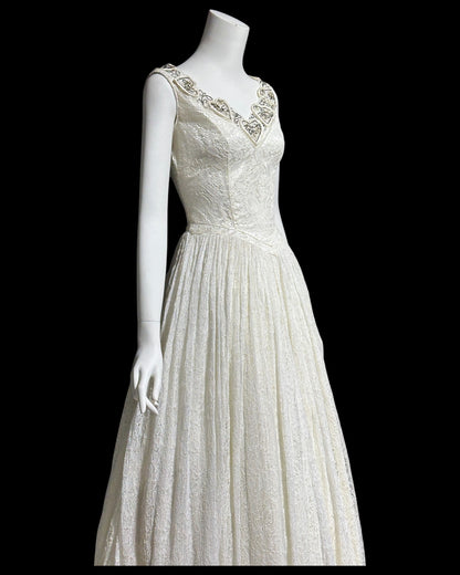 1940s vintage white lace wedding bridal dress, beaded full length bridal ball gown