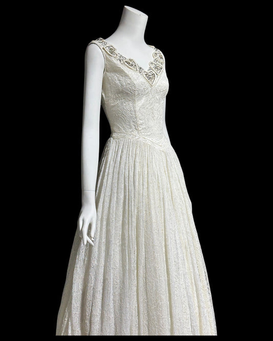 1940s vintage white lace wedding bridal dress, beaded full length bridal ball gown