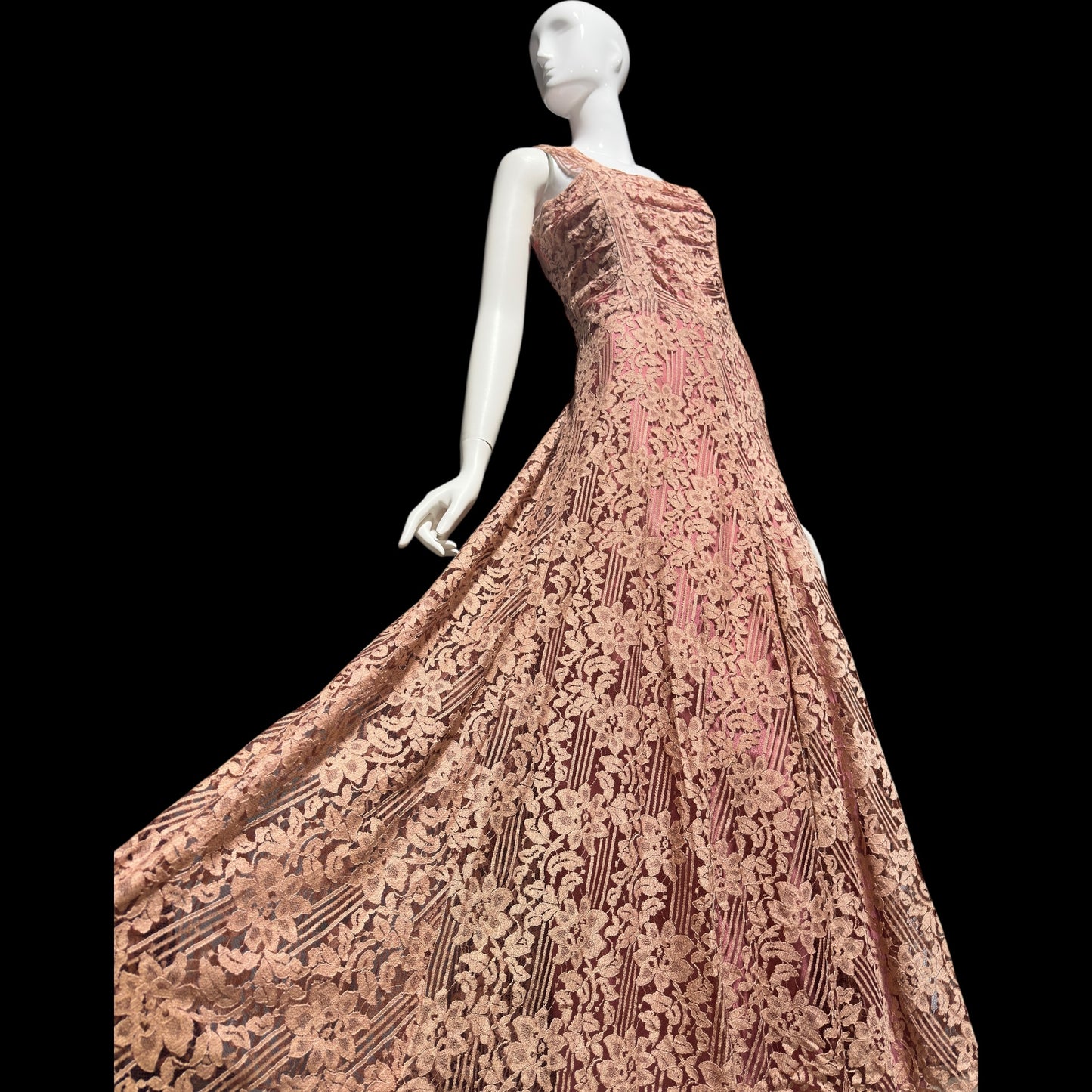 1930s vintage evening dress, Dusty pink lace sheath gown, fully lined
