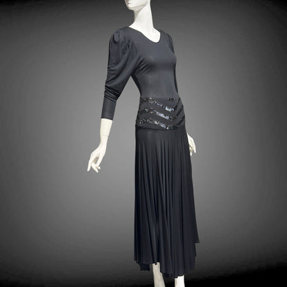 SAKS FIFTH AVENUE Made in England, 1970s evening dress, black jersey knit and sequins