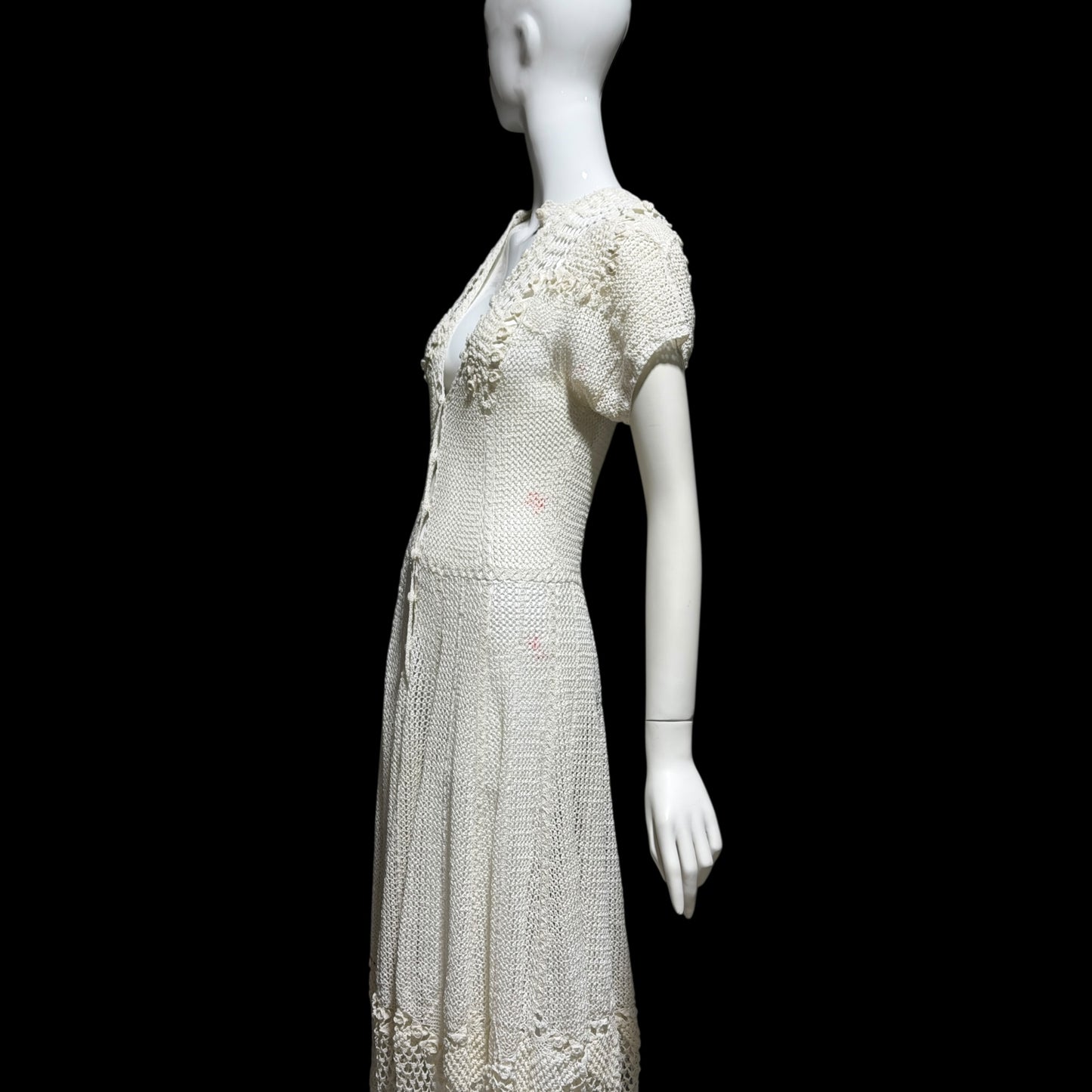1970s vintage white crochet dress, all cotton blouson shirtdress, midi length