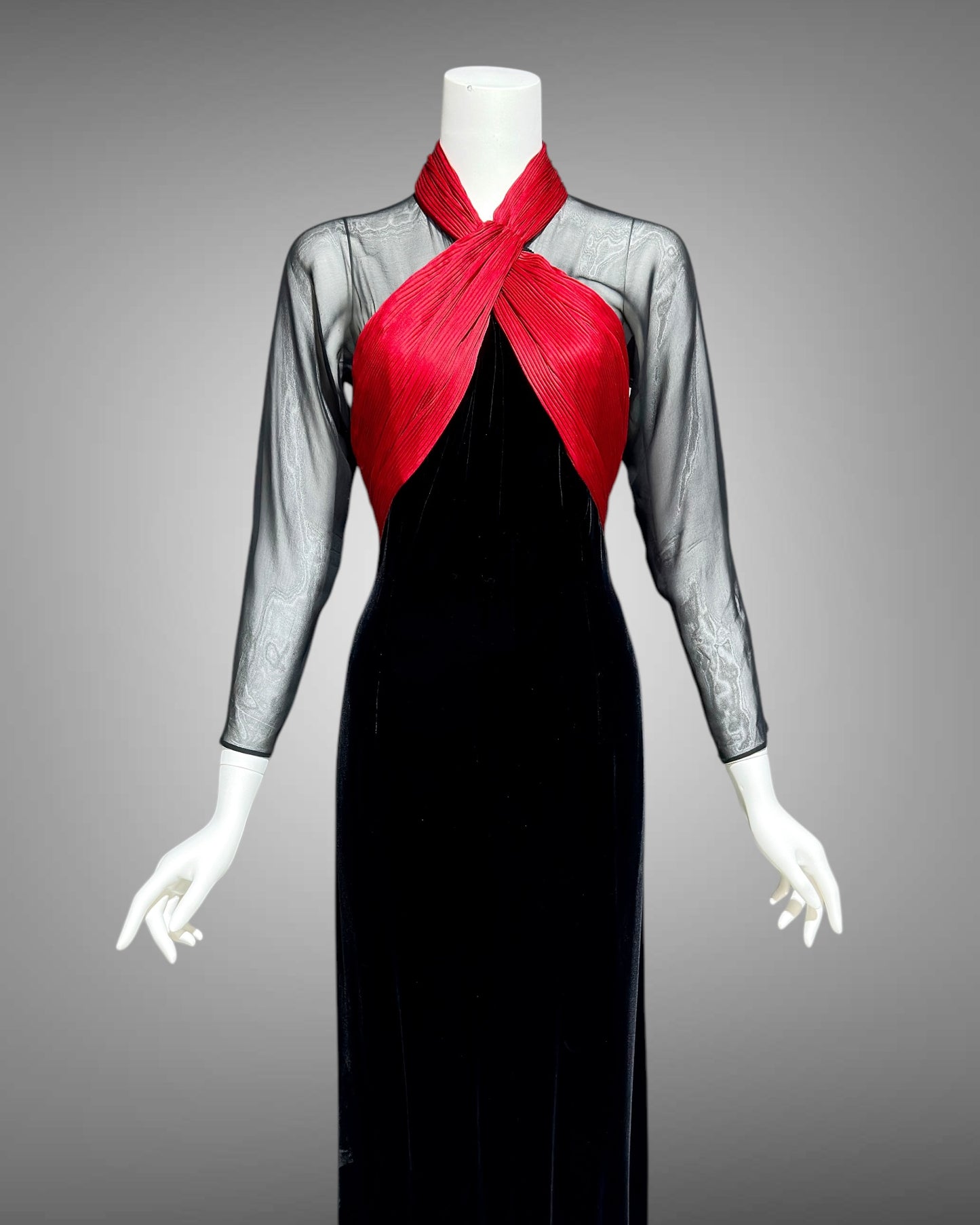 OSCAR de la RENTA Miss O, Neiman Marcus vintage 1980s Red silk and Black velvet evening cocktail dress