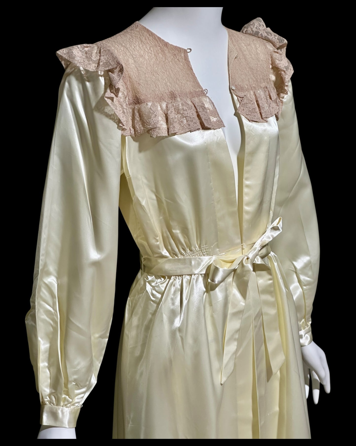 1930s vintage satin dressing gown robe, shiny candlelight and pink lace peignoir housecoat