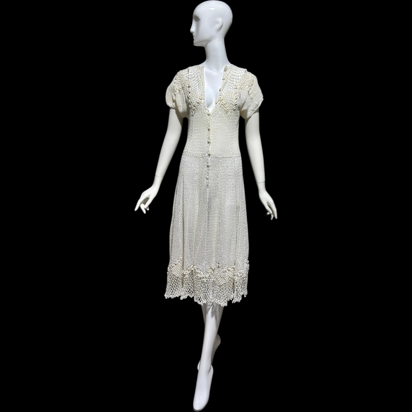 1970s vintage white crochet dress, all cotton blouson shirtdress, midi length
