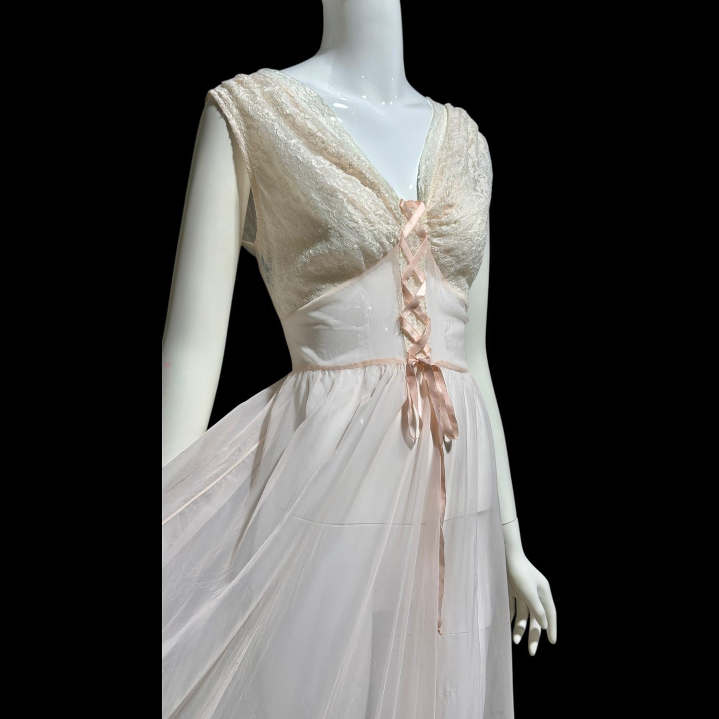 ODETTE BARSA vintage 1940s nightgown slip dress, Sheer pale pink with white lace full sweep Old Hollywood gown