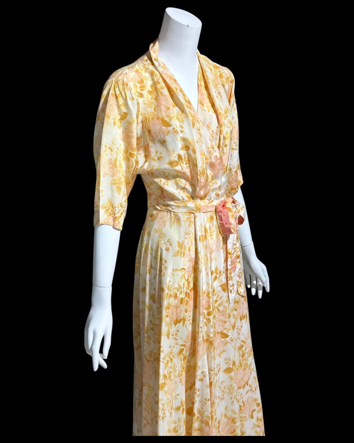 EVELYN PEARSON, vintage 1940s dressing gown robe, gold and pink floral wrap housecoat