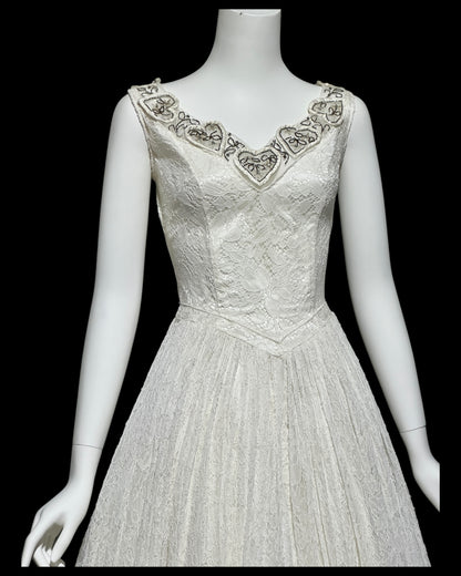 1940s vintage white lace wedding bridal dress, beaded full length bridal ball gown
