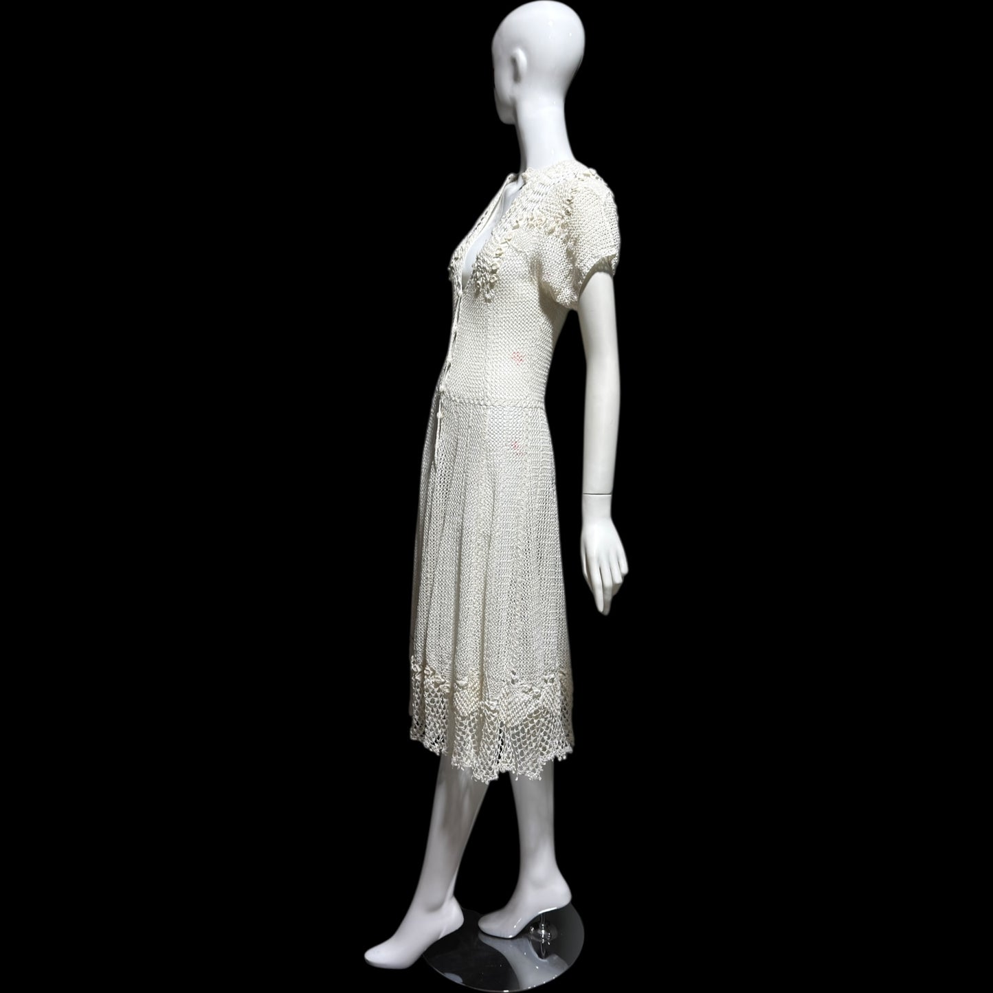 1970s vintage white crochet dress, all cotton blouson shirtdress, midi length
