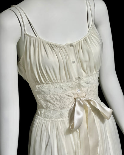 EYEFUL by RUTH FLAUM, 1950s vintage nightgown, creamy white Grecian Goddess full length wedding night  dress