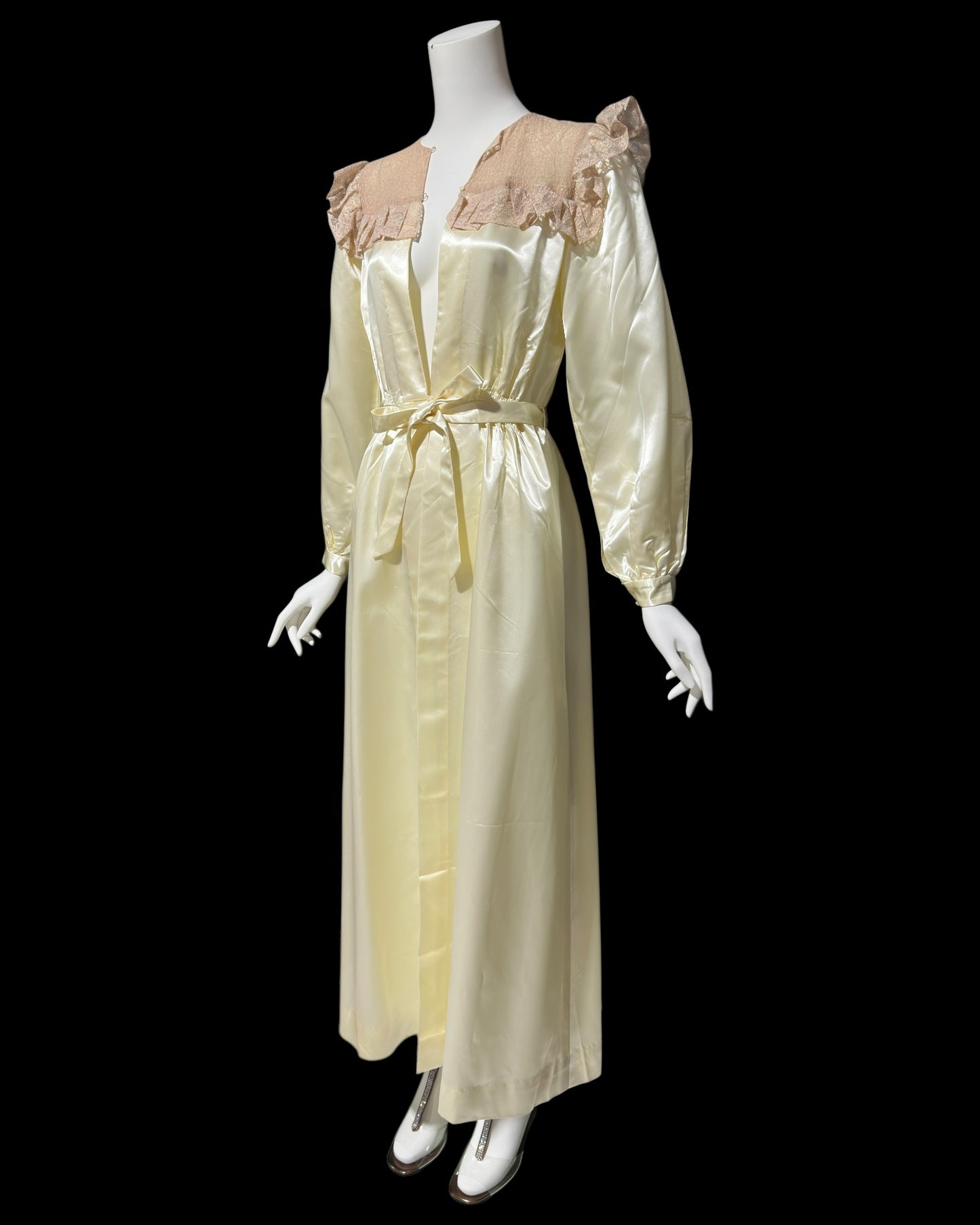 1930s vintage satin dressing gown robe, shiny candlelight and pink lace peignoir housecoat