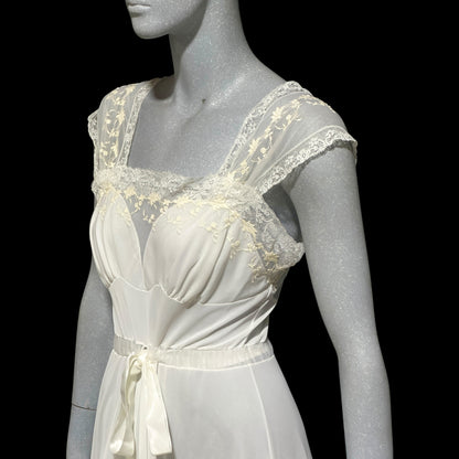 KAYSER LUXITE, vintage 1940s nightgown slip dress, white nylon full sweep bridal night dress