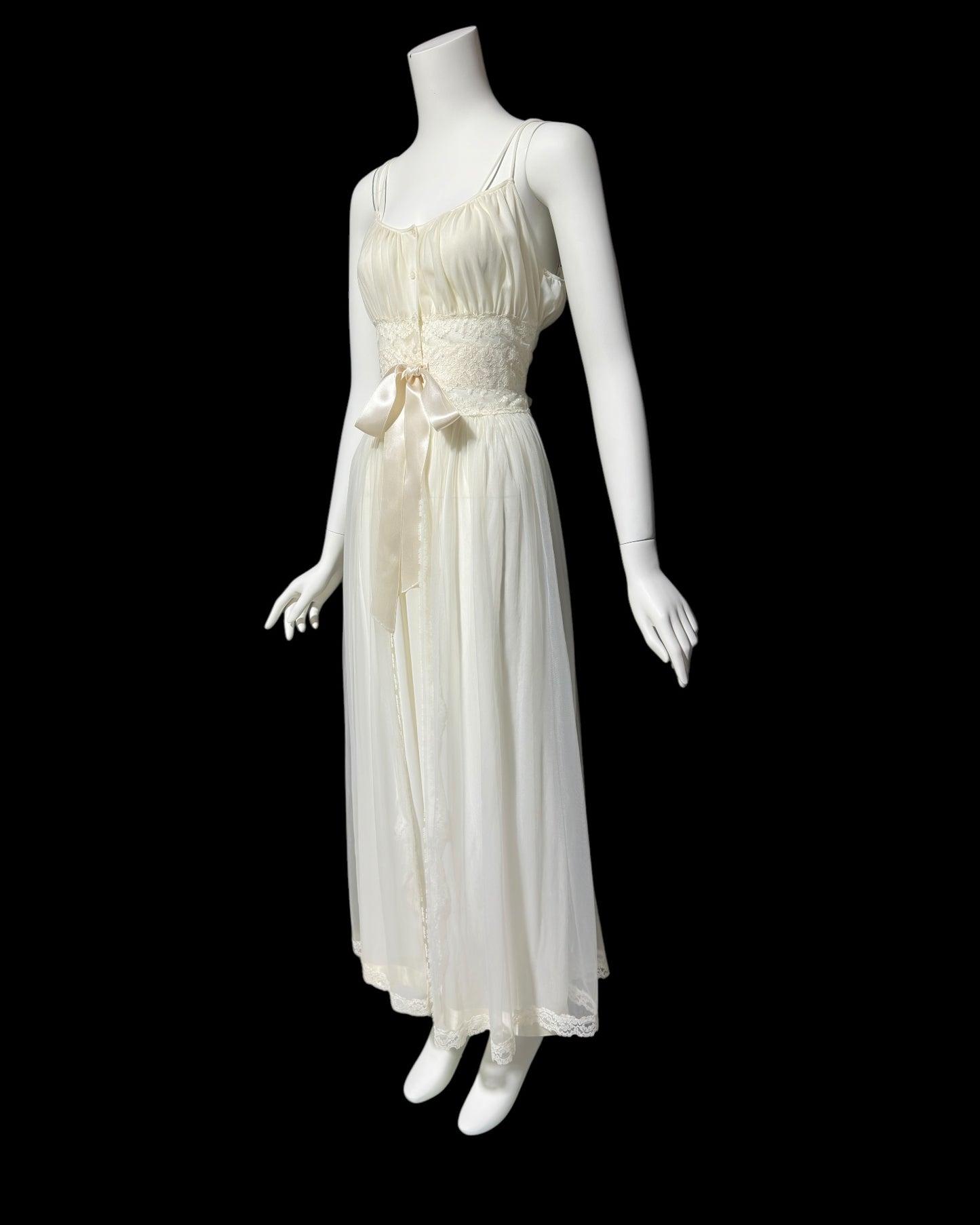 EYEFUL by RUTH FLAUM, 1950s vintage nightgown, creamy white Grecian Goddess full length slip dress