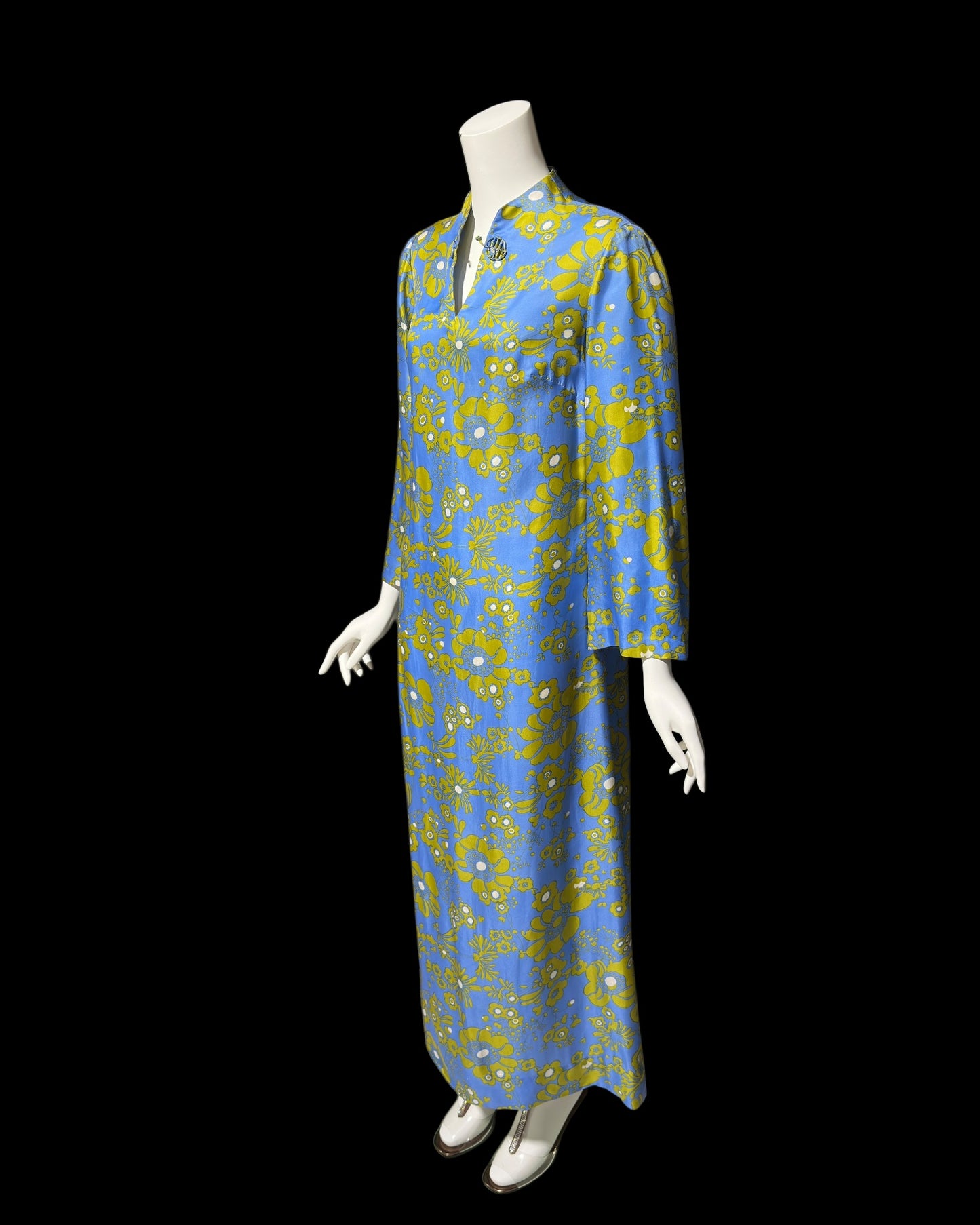 MARSHALL FIELD'S & COMPANY 1960s All Silk vintage Caftan, floral evening hostess dress