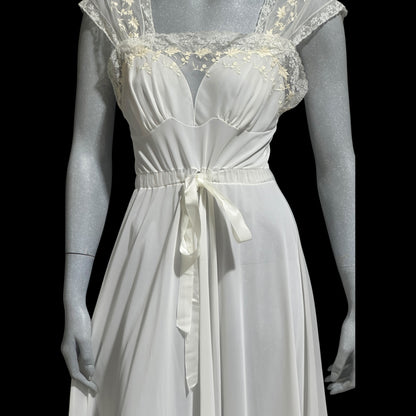 KAYSER LUXITE, vintage 1940s nightgown slip dress, white nylon full sweep bridal night dress