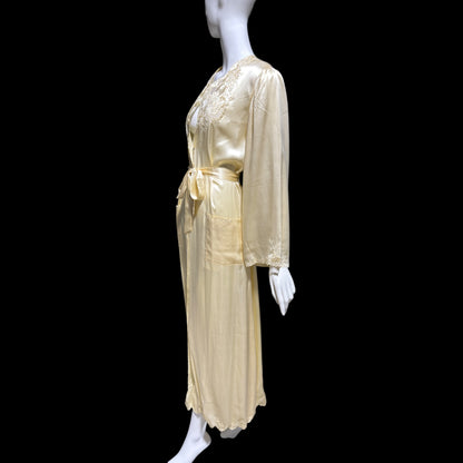 PEONY vintage 1950s dressing gown robe, 100% silk creamy white embroidered robe house coat