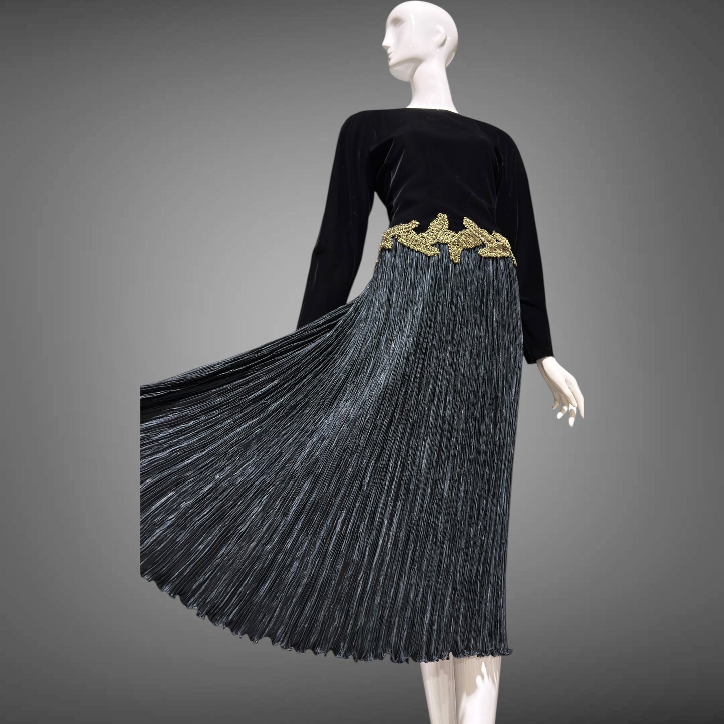 MARY MCFADDEN vintage evening dress, 1980s Designer Glam Black velvet plisse cocktail party dress