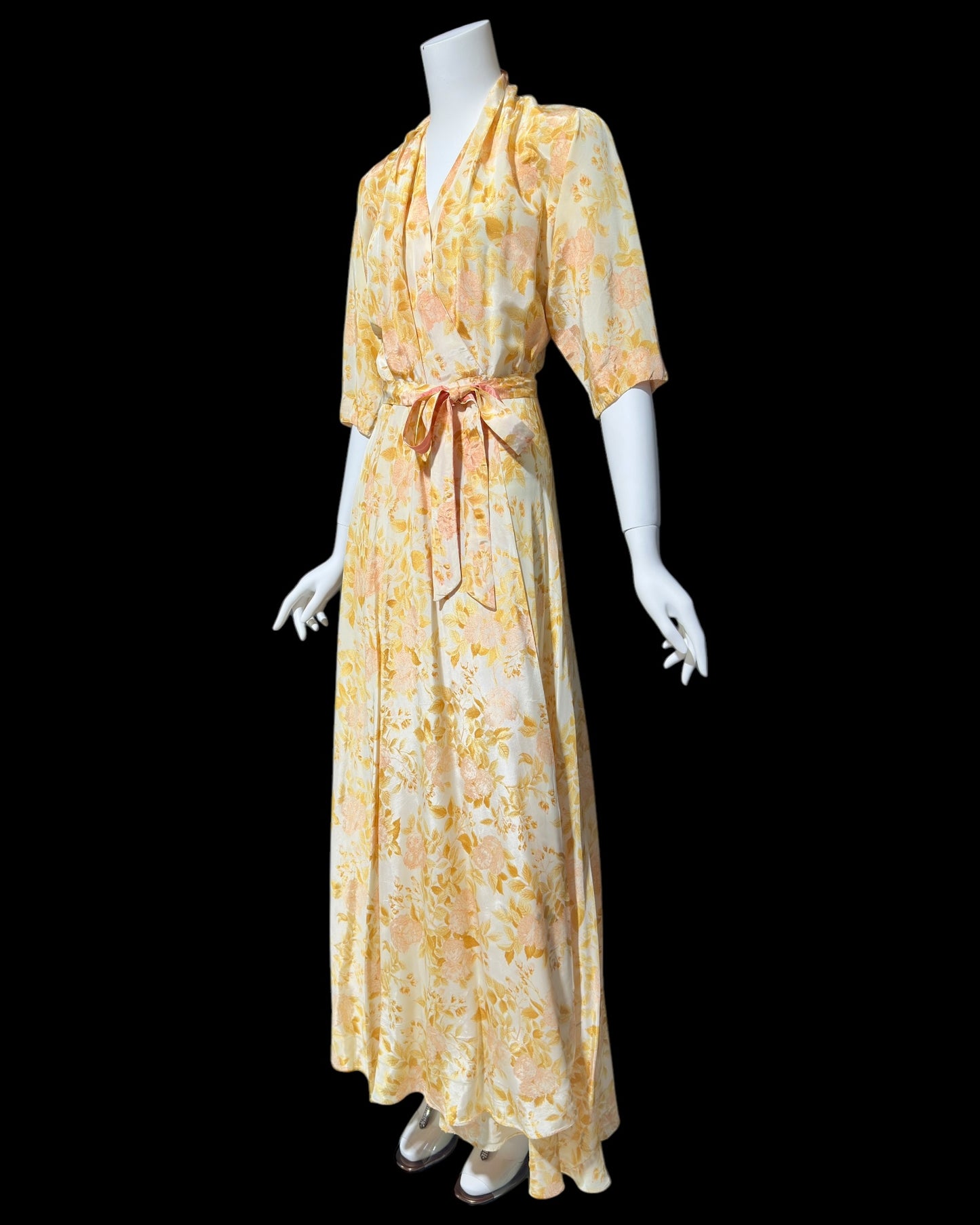 EVELYN PEARSON, vintage 1940s dressing gown robe, gold and pink floral wrap housecoat