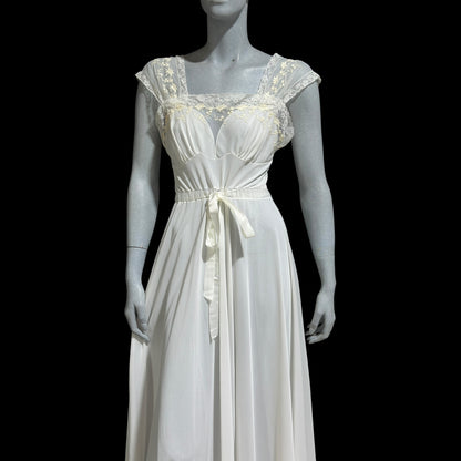KAYSER LUXITE, vintage 1940s nightgown slip dress, white nylon full sweep bridal night dress