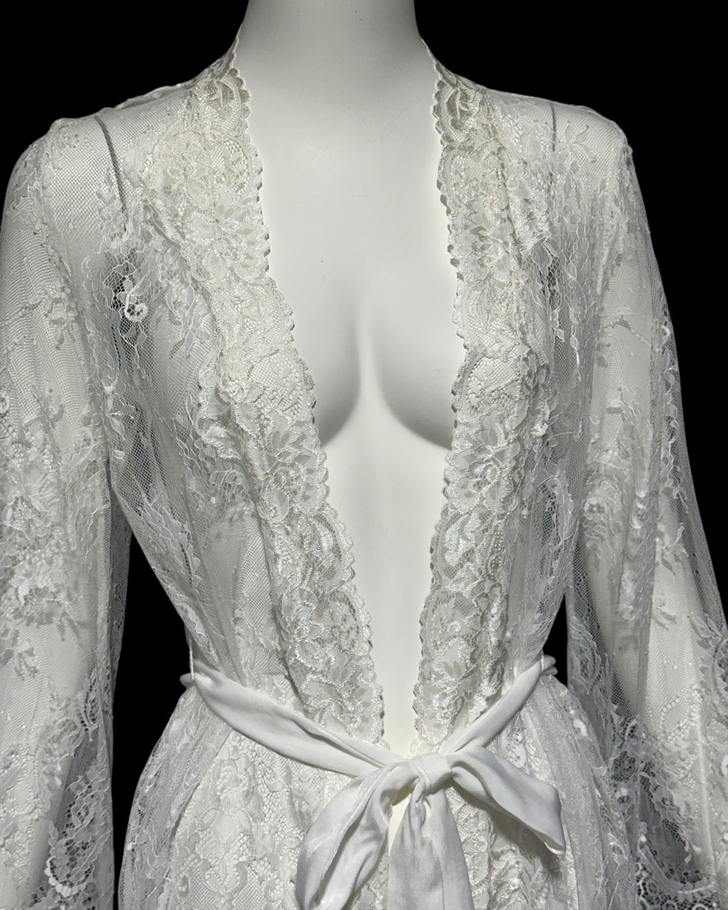 JONQUIL Diane Samandi, 1990s sheer white lace robe, see through feather weight white wrap dressing gown