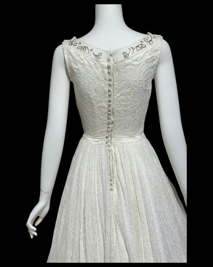 1940s vintage white lace wedding bridal dress, beaded full length bridal ball gown