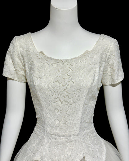 1950s vintage wedding dress, white tulle and lace cupcake full length bridal ball gown with full skirt