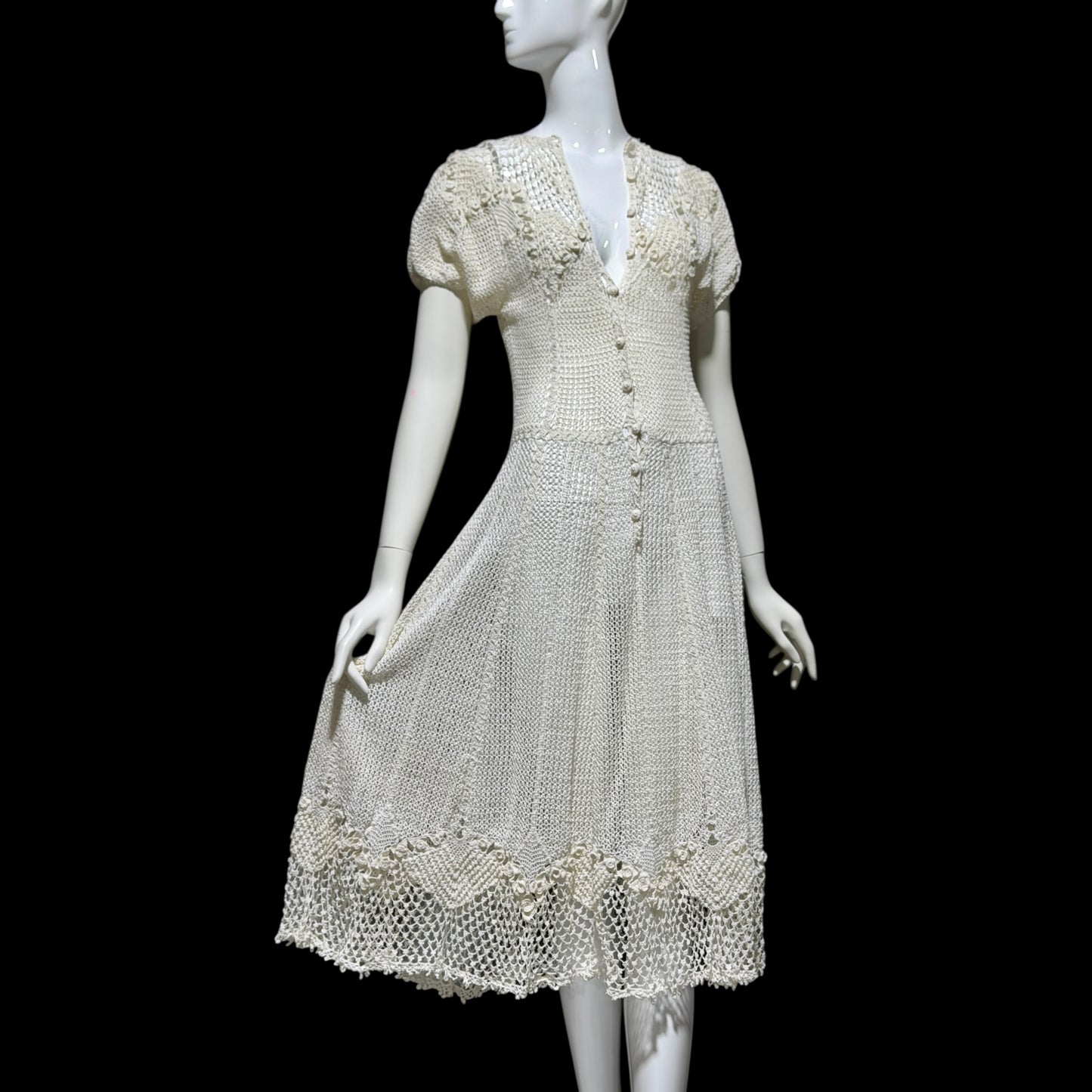 1970s vintage white crochet dress, all cotton blouson shirtdress, midi length