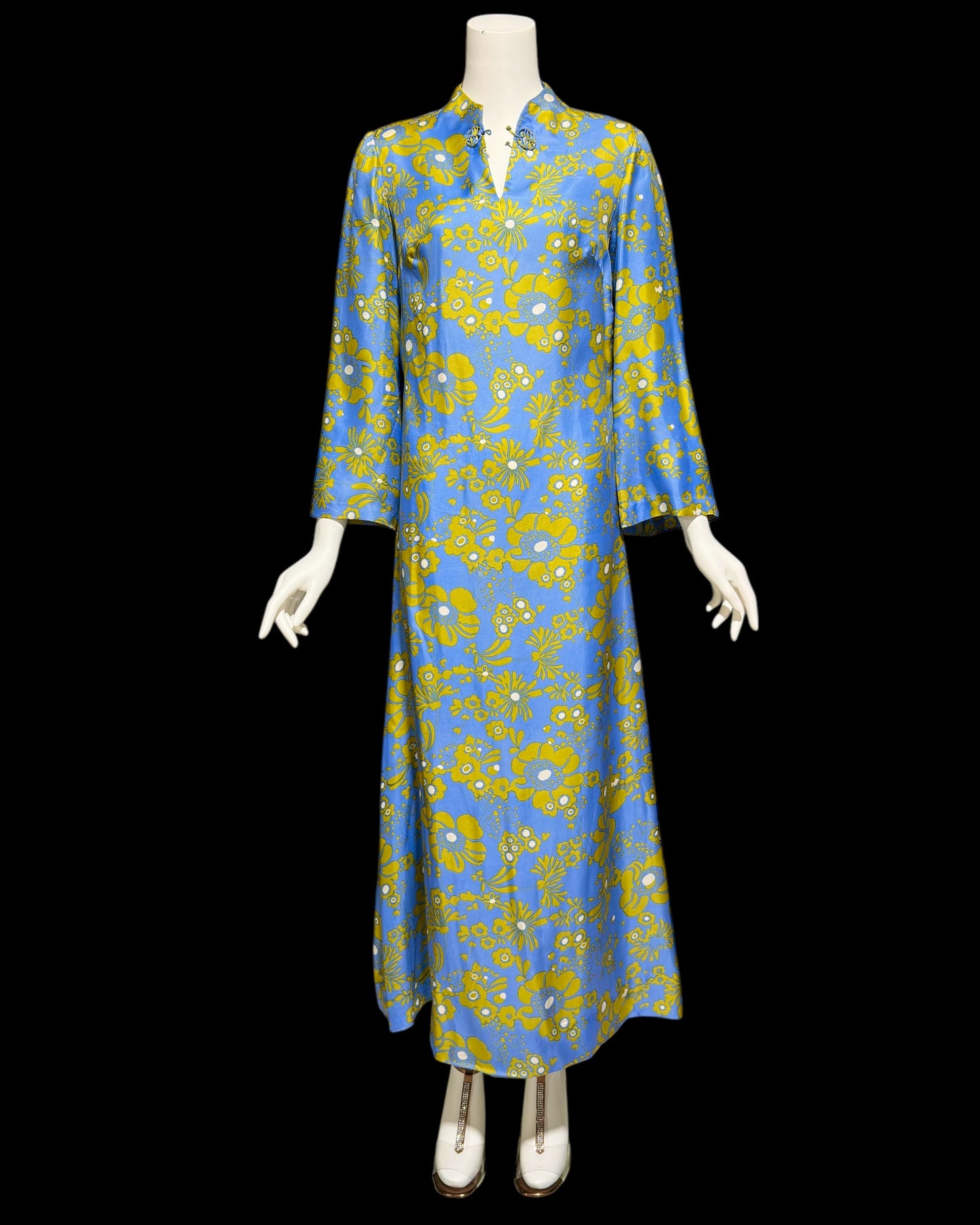 MARSHALL FIELD'S & COMPANY 1960s All Silk vintage Caftan, floral evening hostess dress