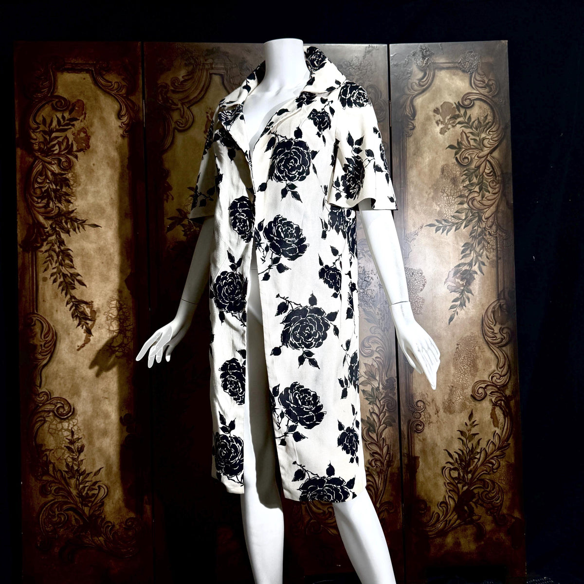 Vintage 1950s evening coat, ROBERT GOULD Floral Linen weight duster opera coat