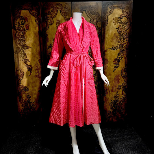 TEXTRON Vintage Dressing Gown Robe, 1940s Coral Quilted Satin Housecoat