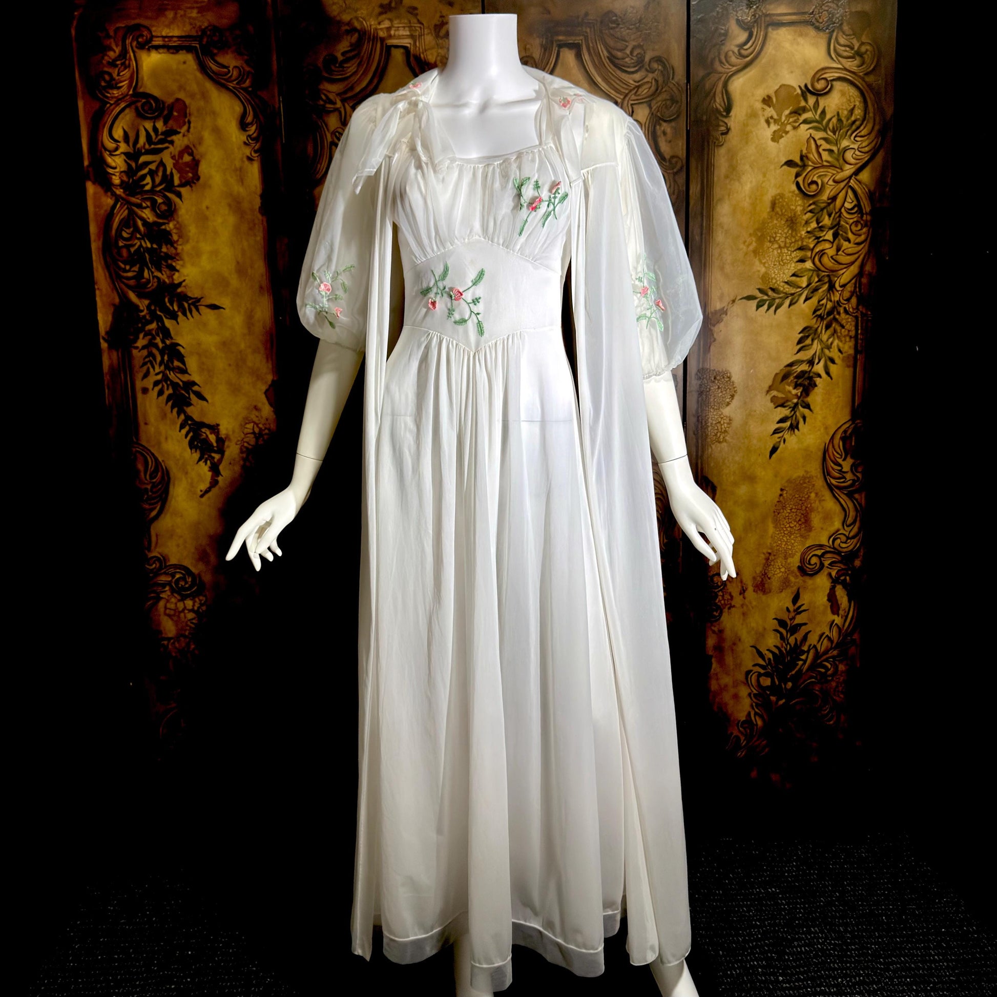 VANITY FAIR vintage 1950s peignoir slip dress set, frothy white nylon bridal nightgown robe set