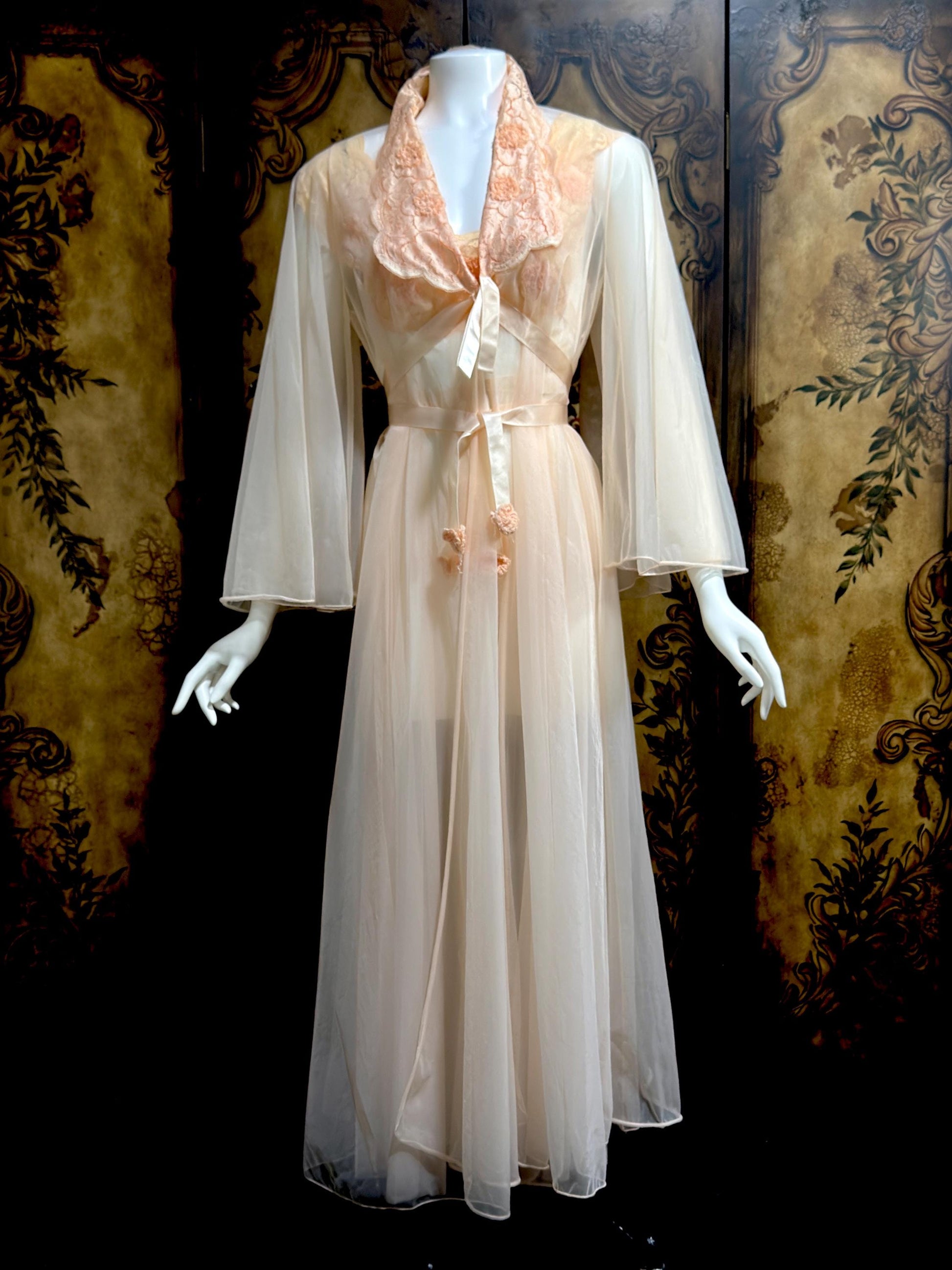VANITY FAIR vintage Nightgown Robe Peignoir Set, 1960s Sheer peach lace pleats rosettes