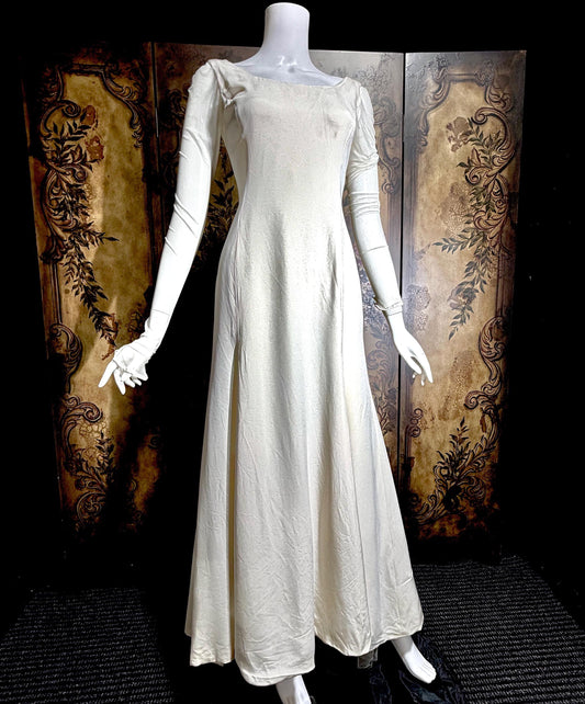 vintage VERA WANG wedding dress gown, 1994 Minimalist Tulle Sleeve Bridal Gown Medium