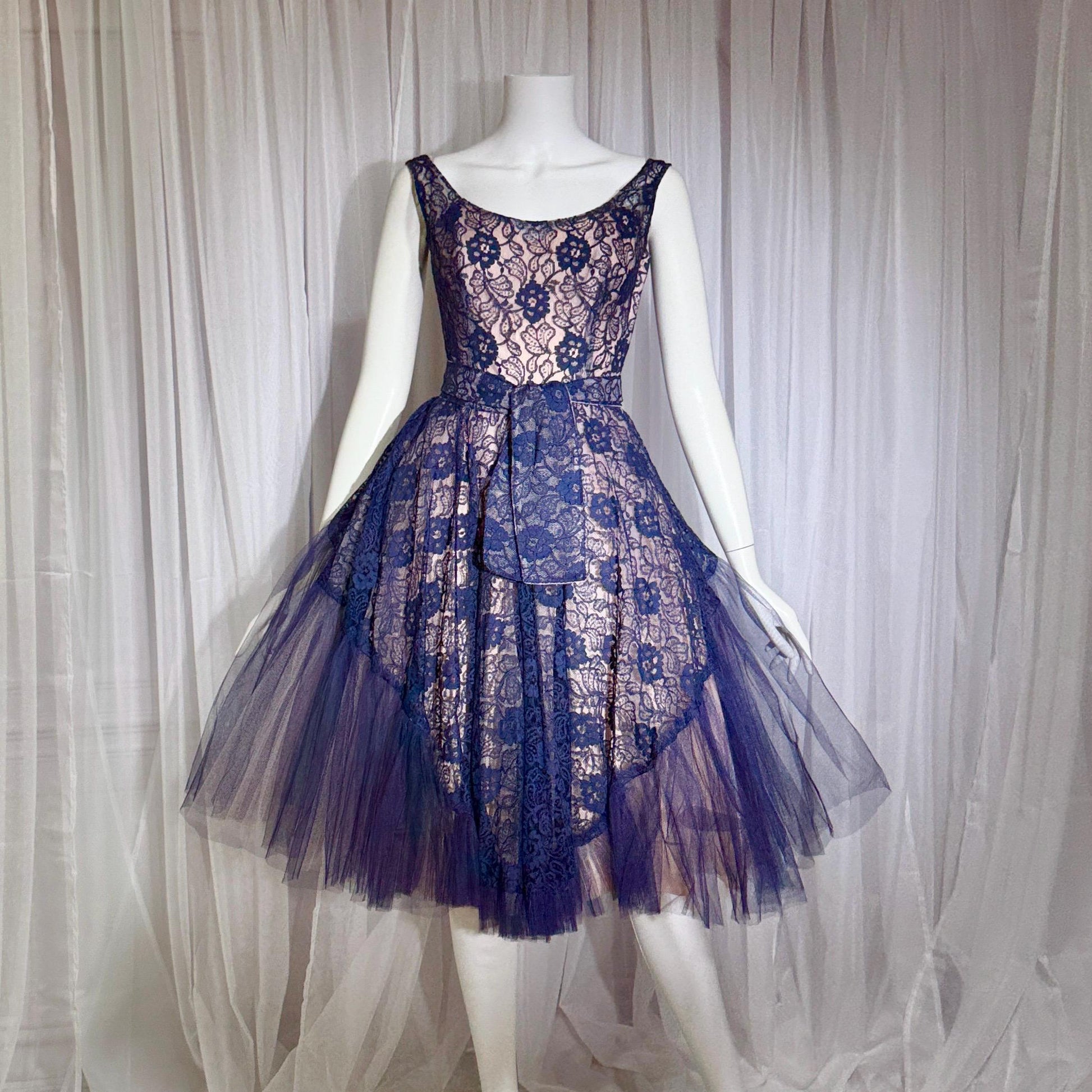 WILL STEINMAN vintage 1950s party dress, Navy blue and Pink lace and net cupcake short cocktail dress